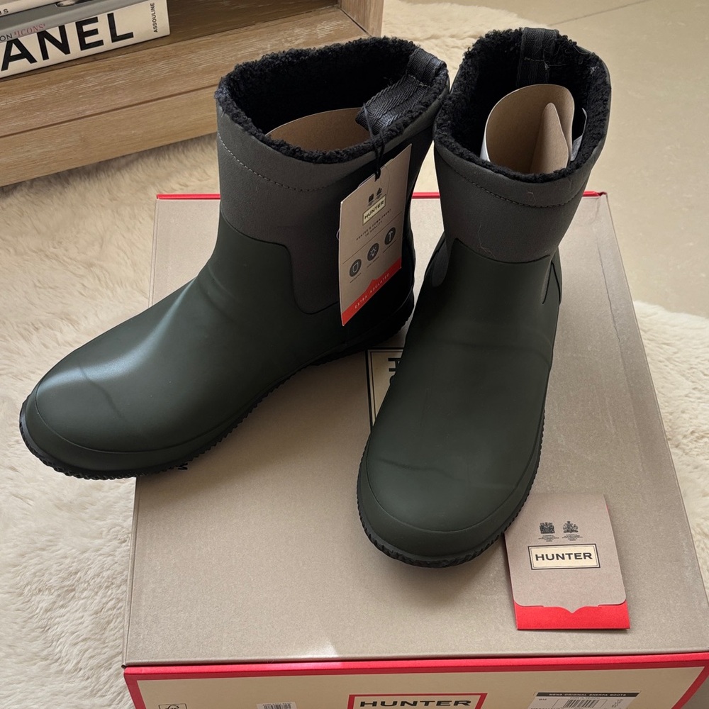 NWT Men’s Hunter Sherpa Boots 11
